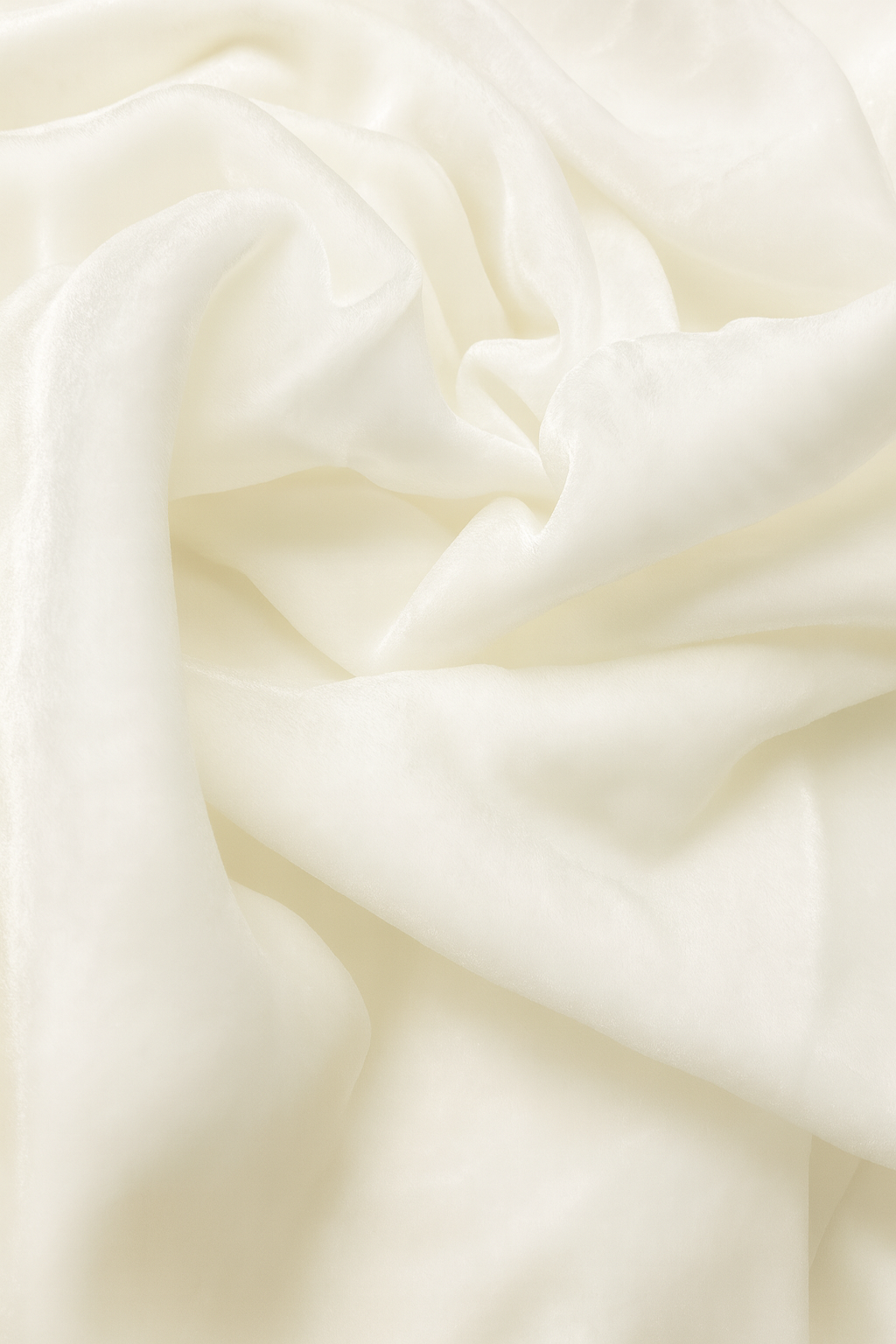 Silk Velvet Fabric – 28% Silk, 72% Viscose | Luxury Draping Velvet for Dresses, Gowns & Upholstery (140 cm wide)