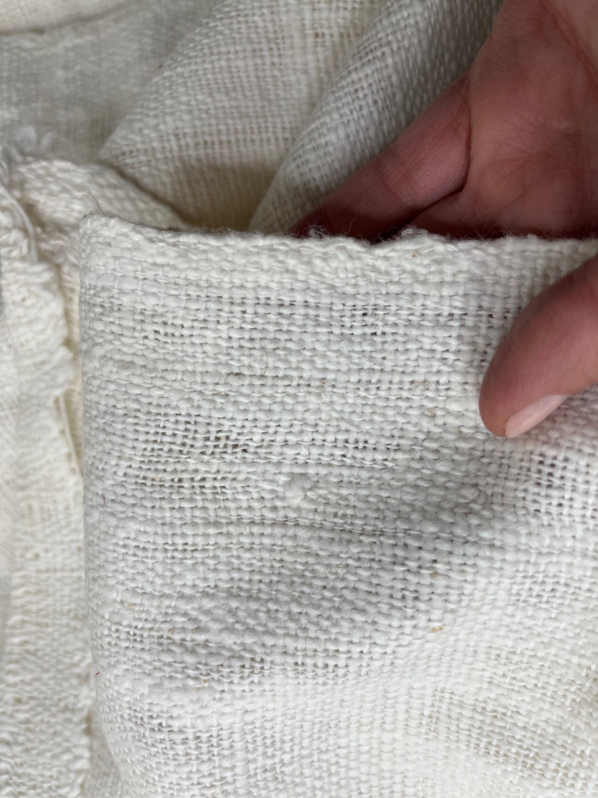 כותנה סלאב כבדה ארוגה ביד – רוחב 135 cm | בד במהדורה מוגבלת