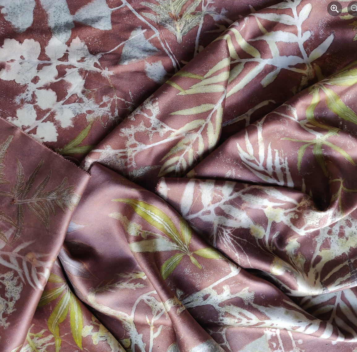 Fabric with floral pattern on a textured surface